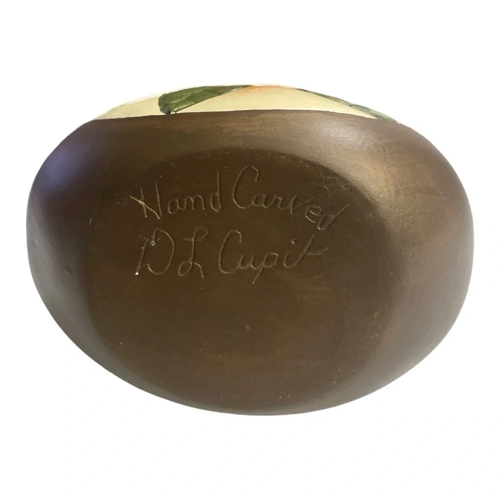 Signed Georgia Artist Hand-Carved Magnolia Pear-Shaped Pottery Vase 9
